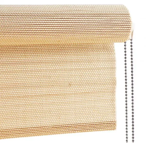 Light bamboo roller blind, with chain pull