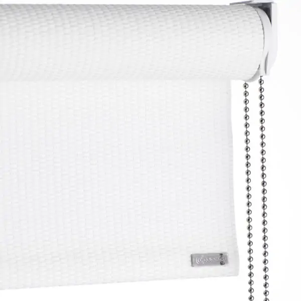 White privacy paper roller blind, with chain pull